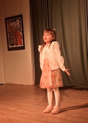 VideoCapture_20250501-122505