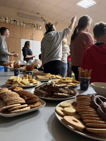 587631014_1376939347559322_5000145361433826864_n